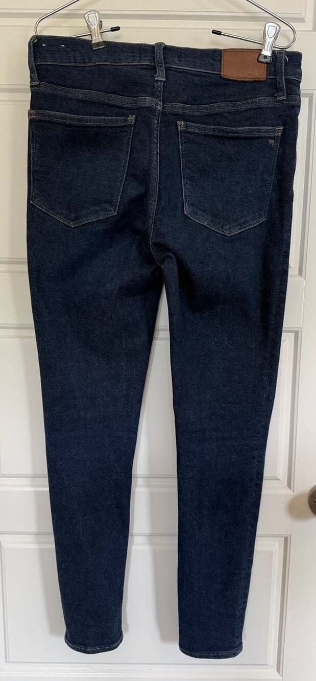 Madewell 9" Mid-Rise Skinny Jeans in Dark Wash Size 28 - Picture 2 of 7